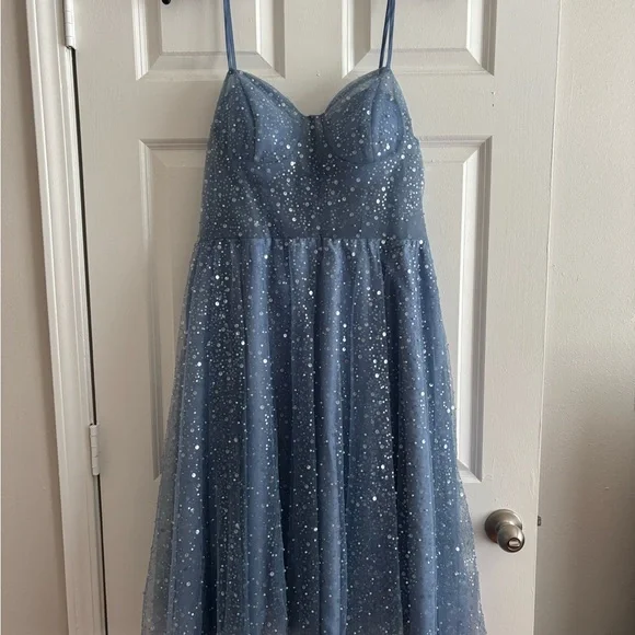 Elegant Blue Sequin Prom Dress - Picture 7 of 7